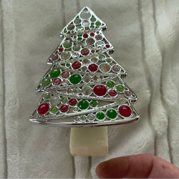 Bath & Body Works Silver Christmas Tree Wallflower Plug In - Picture 1 of 2